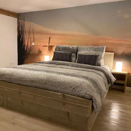 住宿加早餐酒店 Rodenburg